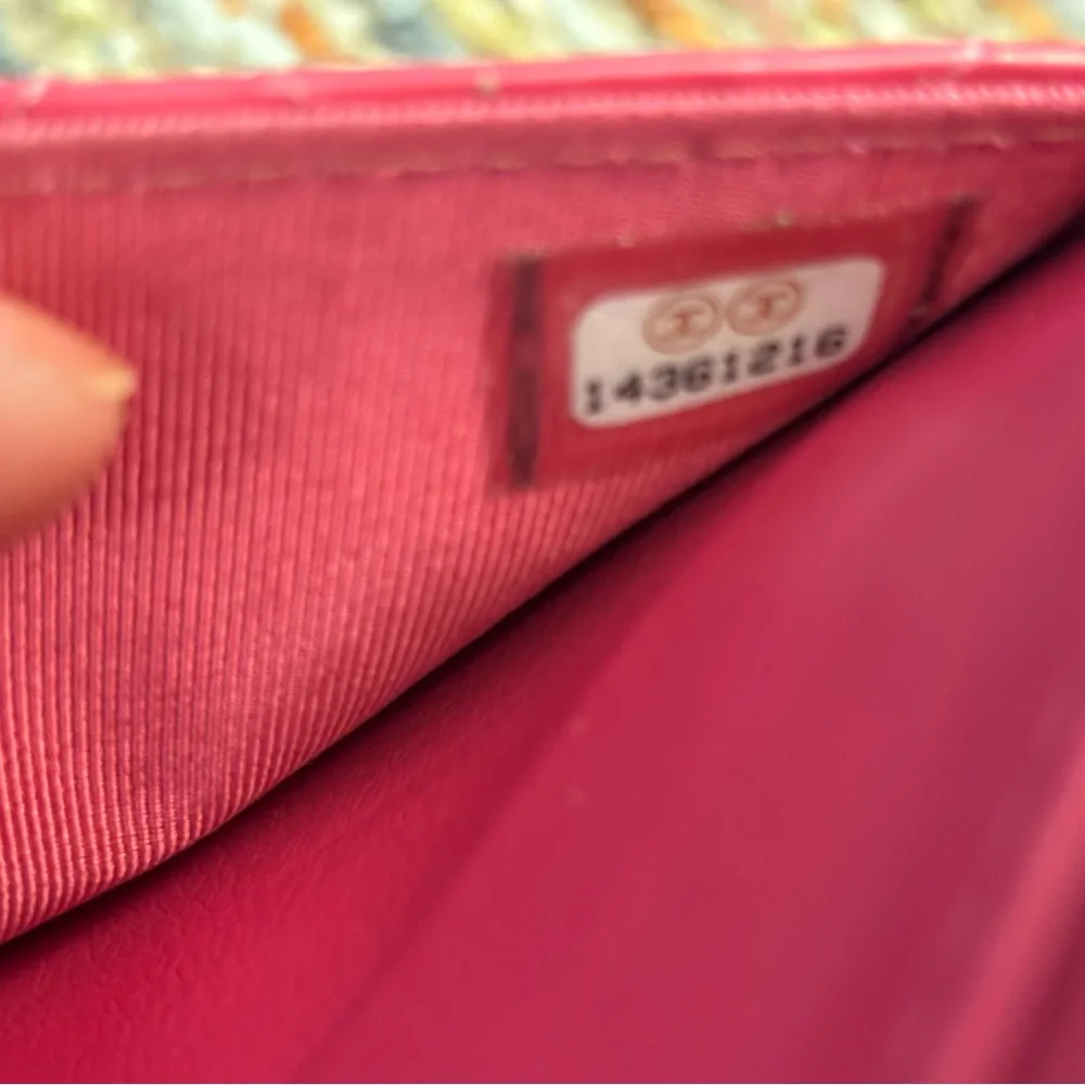 CHANEL Patent Calfskin Quilted Wallet On Chain WOC Strawberry Pink 🍓 - Picture 12 of 16